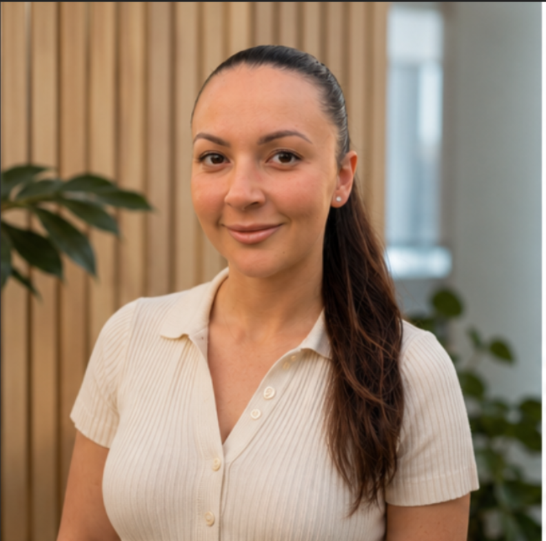 Michaela Grima, Approval & Settlement Specialist at Level Up Loans