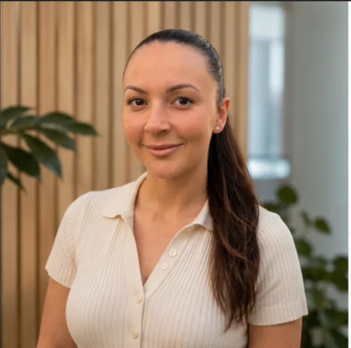 Michaela Grima, Approval & Settlement Specialist at Level Up Loans